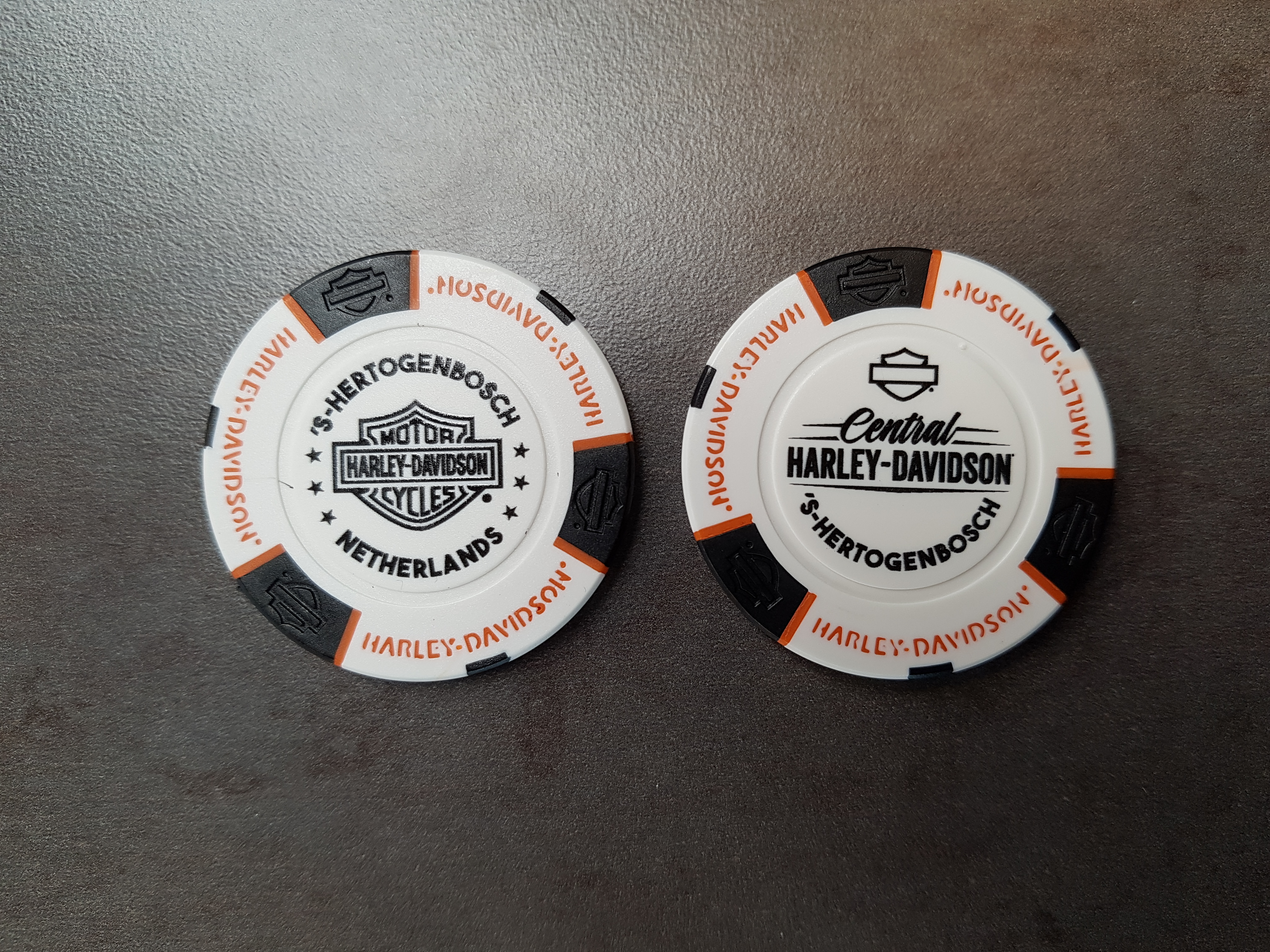 Harley-Davidson® Poker Chips 's-Hertogenbosch wit/zwart